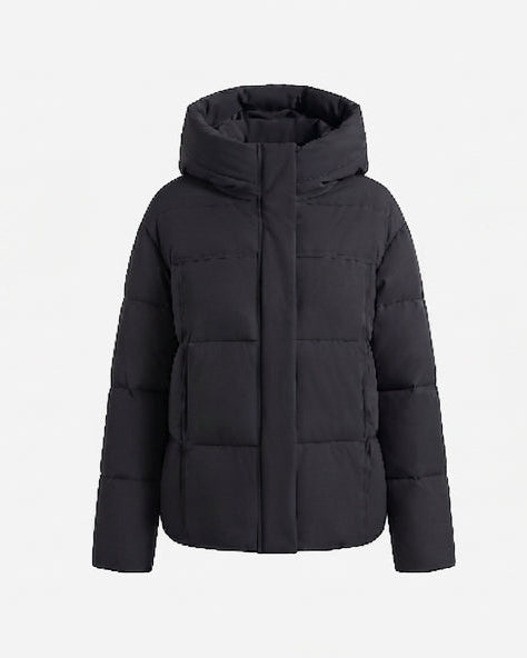 Women's cropped boxy quilted puffer with integrated hood and side zip pockets