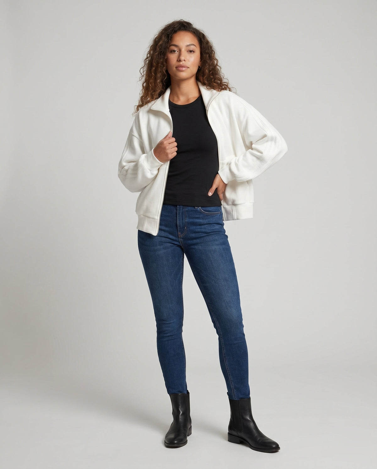 Product 15627260985674 - full_body_front