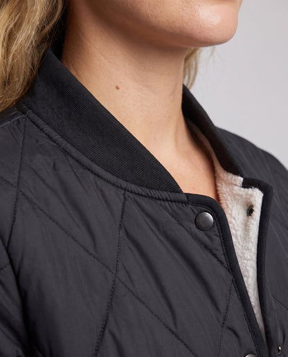 Product 15973082562890 - close_up_detail