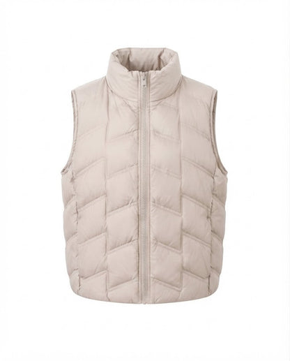 Women’s lightweight padded quilted vest with ergonomic chevron quilting and two-way zipper
