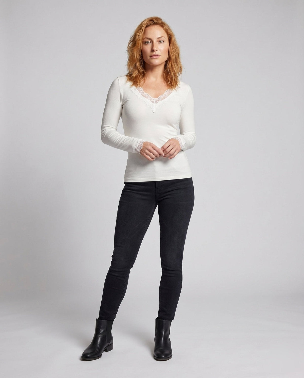 Ladies long sleeve shirt with delicate lace embellishments - Chichicherry