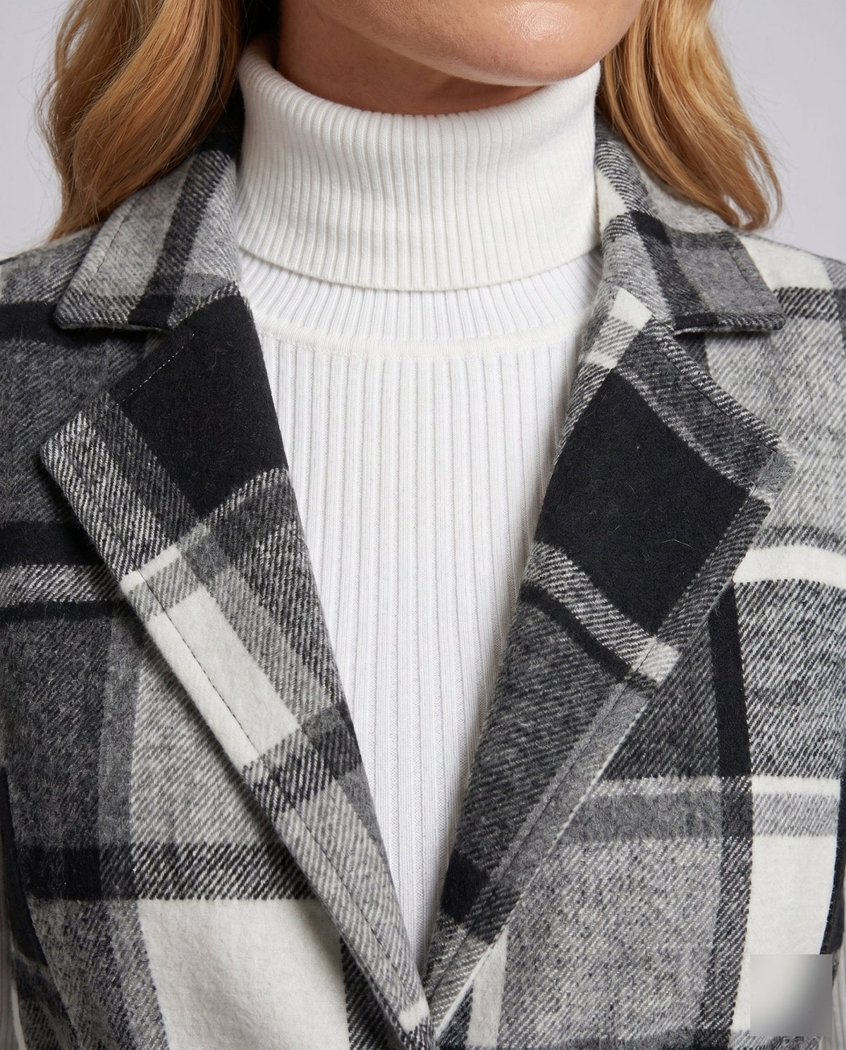 Ladies Long Sleeve Vest in Check Design - Chichicherry