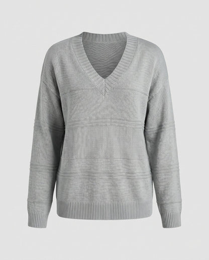 Women casual V neck sweater - Chichicherry
