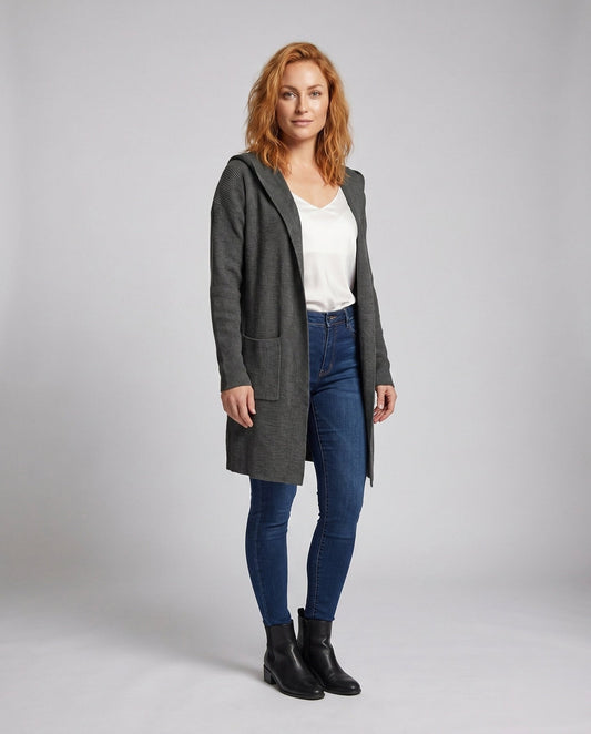 Women's cardigan with a casual fit and practical pockets - Chichicherry