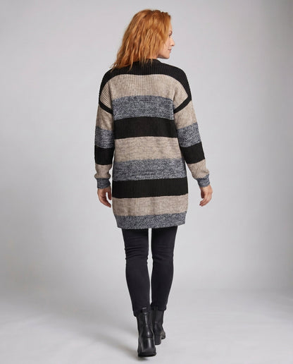 Women's cardigan with stylish striped pattern and oversized fit - Chichicherry