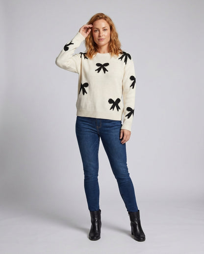 Women's knit sweater with playful bow motif and casual fit - Chichicherry
