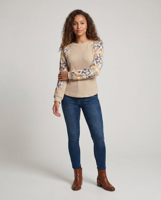 Women's knit top with colorful sleeve details - Chichicherry