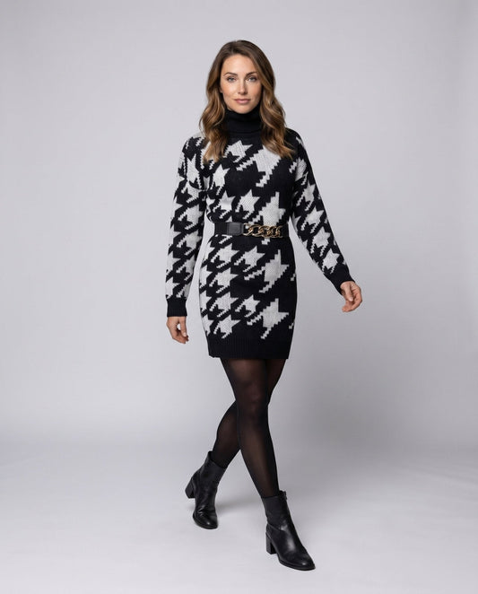 Women's knitted dress with fashionable star pattern - Chichicherry