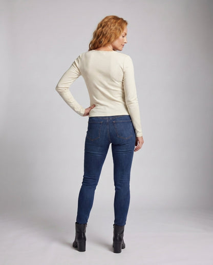 Women's Long Sleeve Blouse with Refined Button Details - Chichicherry