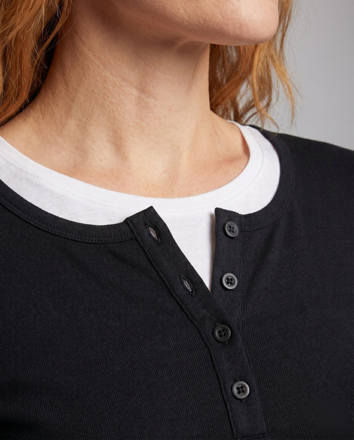 Women's long sleeve shirt with button placket and comfortable fit - Chichicherry