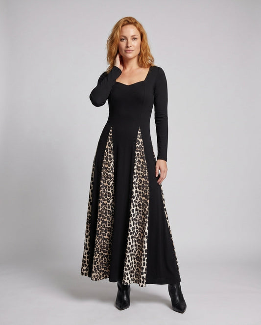 Women's maxi dress with sophisticated cut and eye-catching animal print - Chichicherry