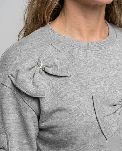 Women's sweatshirt with playful bow design - Chichicherry
